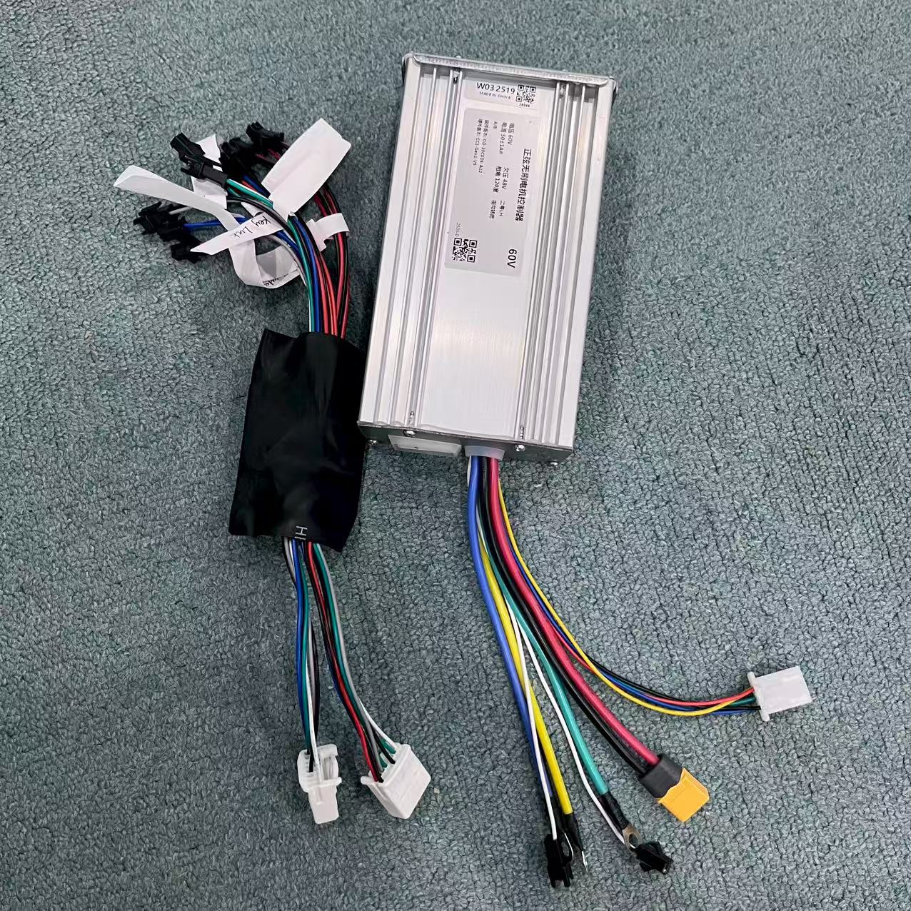 Boa qualidade 60v 5600w 6000w  - 60V 5600W Dual Motor Electric Scooter avaliação e preço